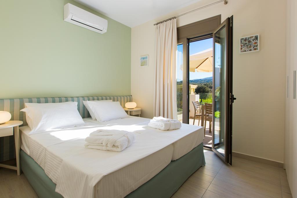Aria Villas - Private Pool, Playground, Ping Pong & Close To Beach, By Thinkvilla Pigi  Exterior photo